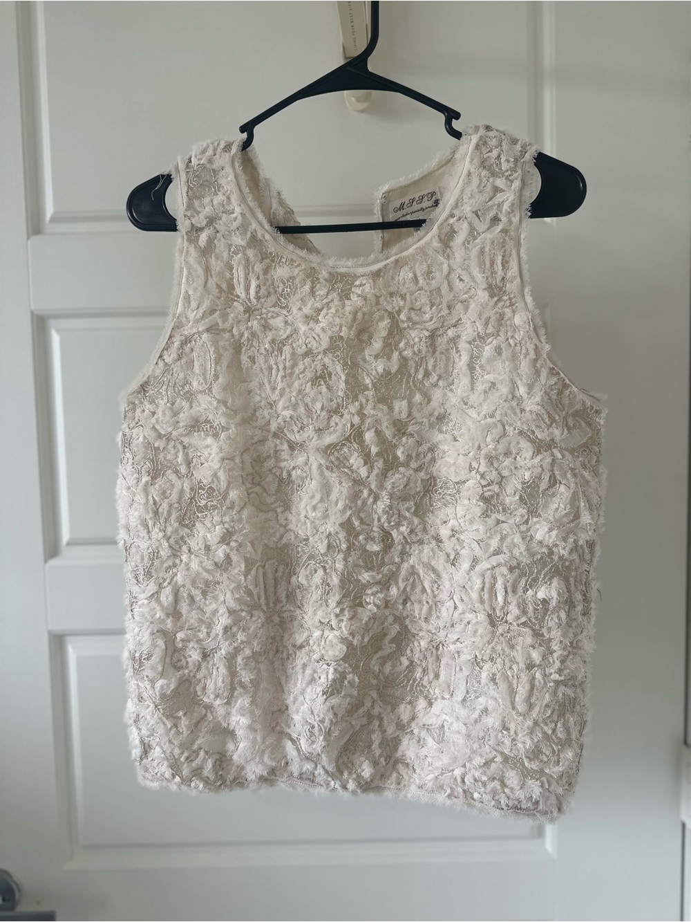Cream Lace-Textured Sleeveless Shirt